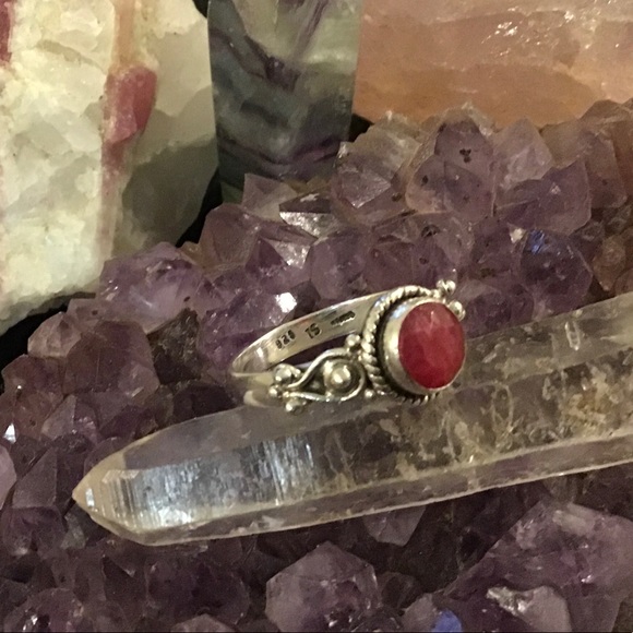 Ruby Ring - Picture 3 of 6